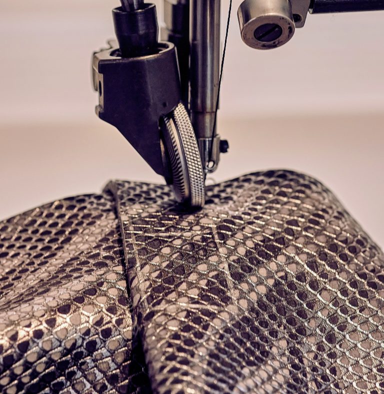 Óscar Salgado artisan crafting bag