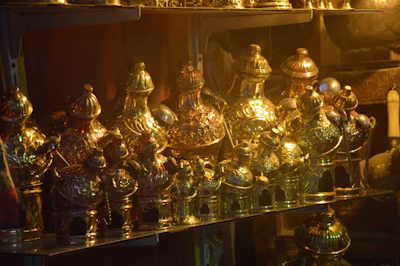 Mahmoud Ibrahim ornate traditional vessels